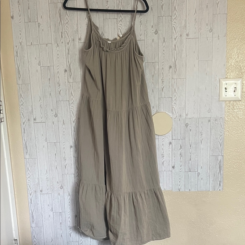 Flowy Tiered Olive Maxidress